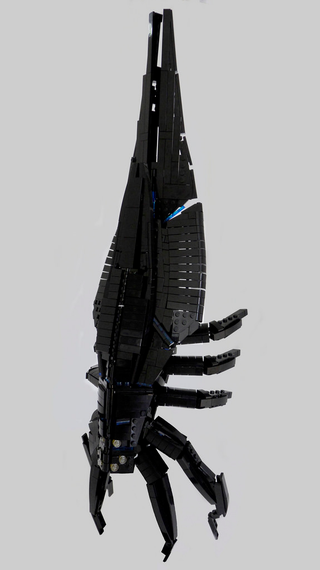 Illustration for article titled Mass Effect Harbinger In Lego